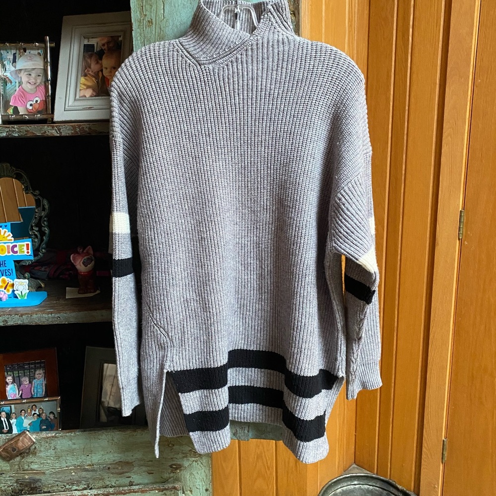 Cozy Oversized Tunic Sweater ❄️ - Picture 5 of 8